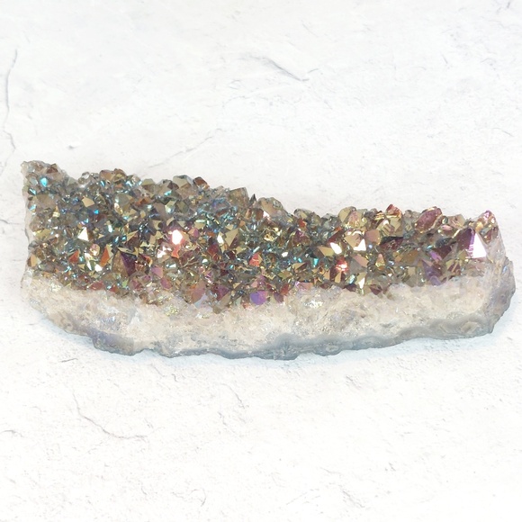 Titanium Aura Quartz Crystal Slice | Energy Amplifier • Joy • Chakra Alignment - Picture 1 of 5